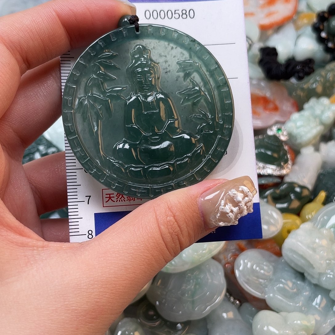 翡翠未镶嵌颈饰580