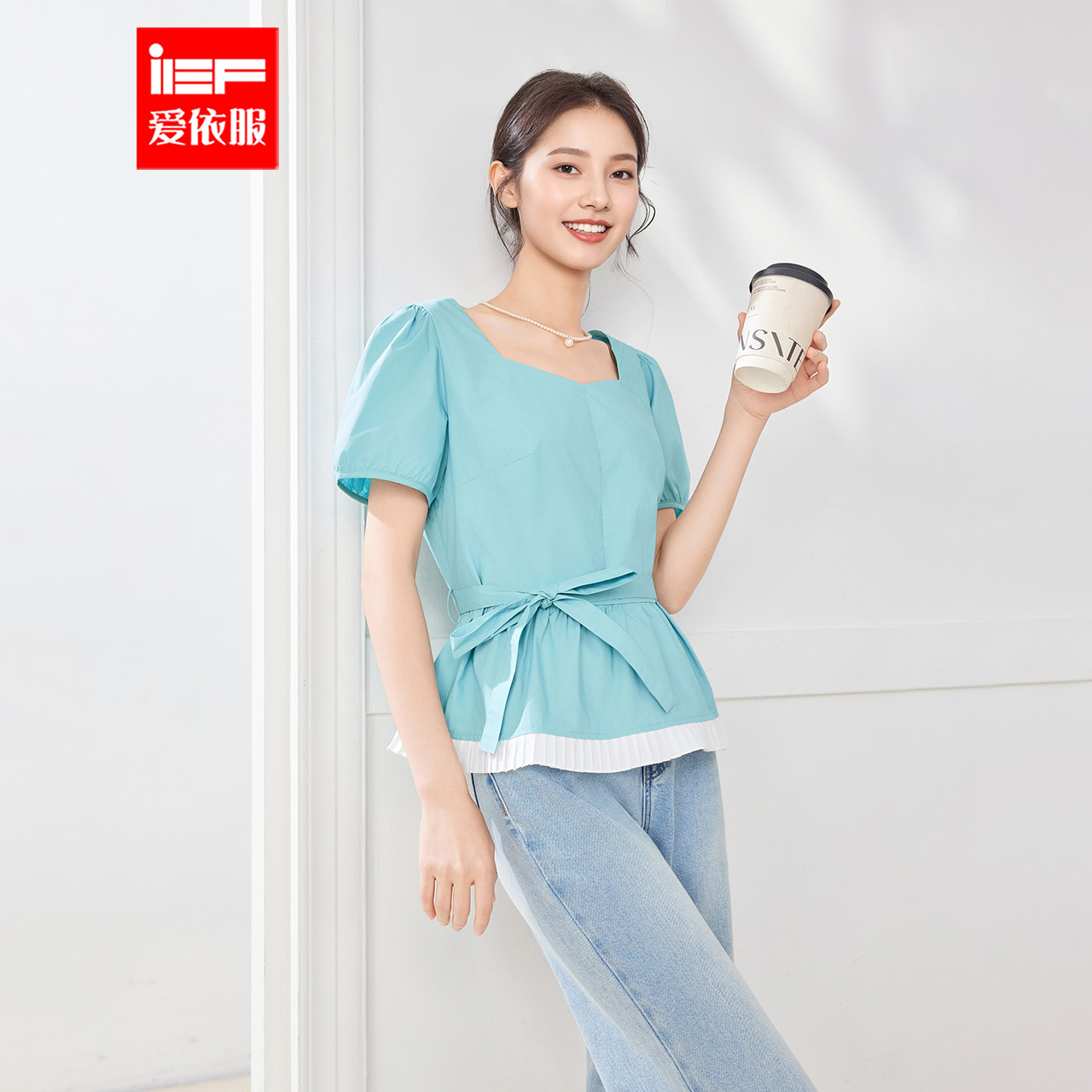 IEF/爱依服2025夏季新款法式文艺知性气质通勤百搭设计感短袖上衣