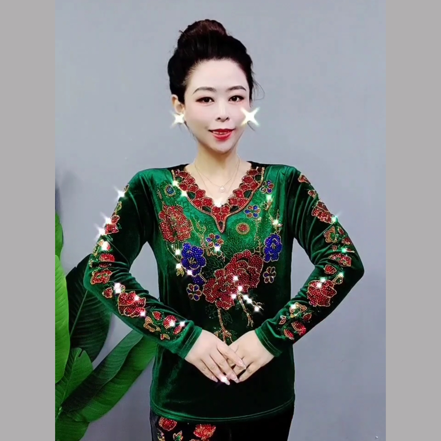 新款金丝绒2006大码中老年修身显瘦打底衫复古网红百搭妈妈装长袖