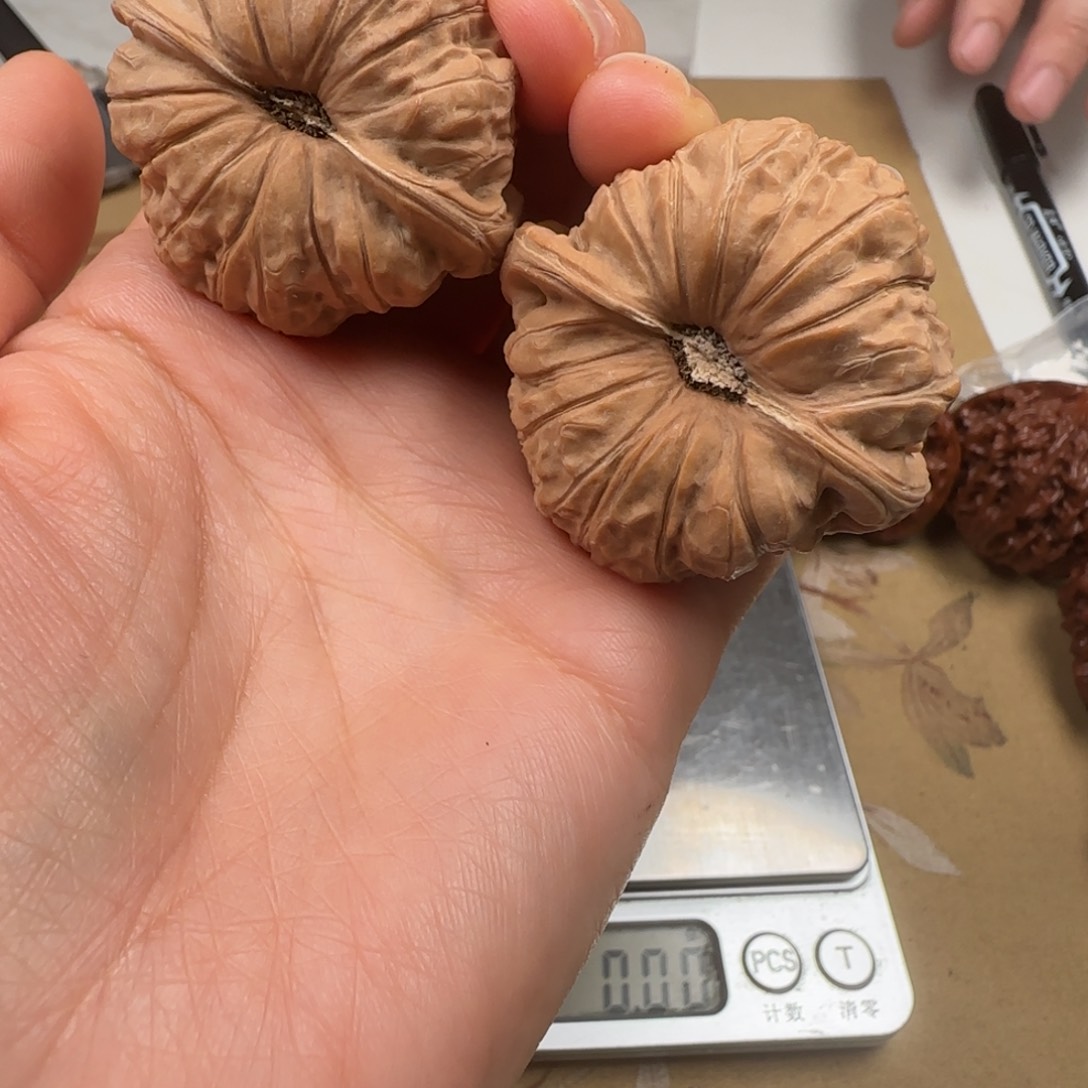 文玩核桃吊坠山地南瓜45-15