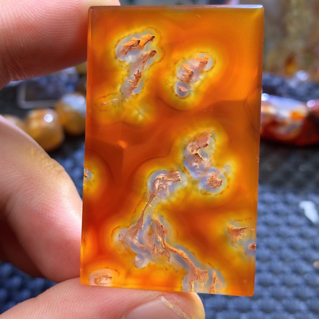 未镶嵌颈饰玛瑙/玉髓知**乐