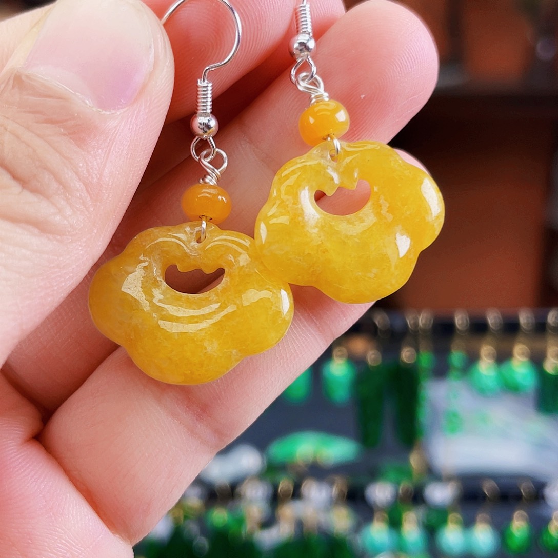 翡翠未镶嵌耳饰饰品