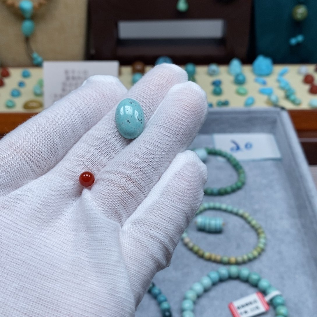 未镶嵌配饰南红玛瑙