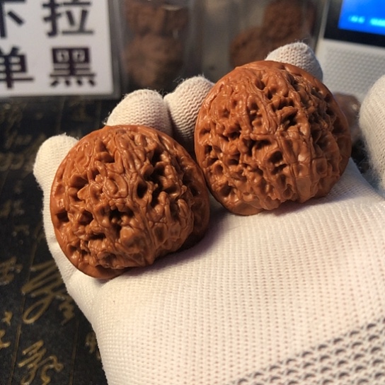 文玩核桃把件水龙纹42mm