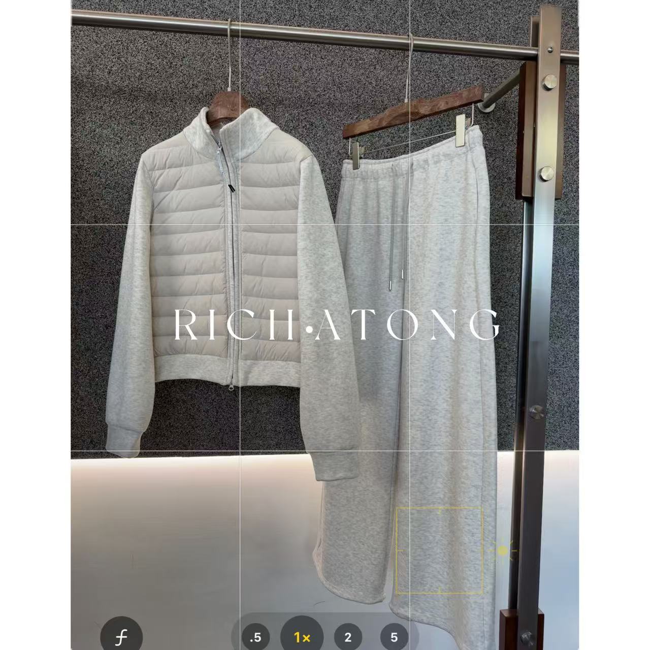 RICH ATONG【麦肯锡】-韩代款柔软款排骨拼接休闲羽绒套装1128-11
