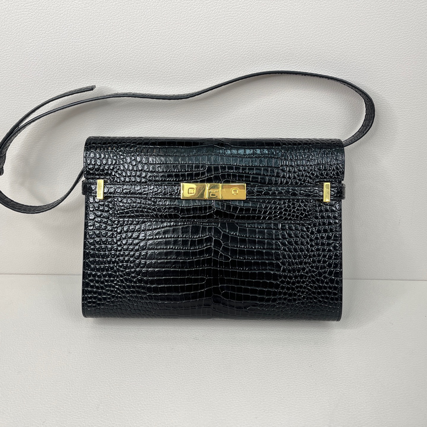 95新 YSL/圣罗兰  YSL圣罗兰曼哈顿中号黑金鳄鱼压纹包6082