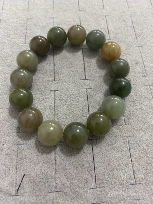 和田玉卡14多宝圆珠手串