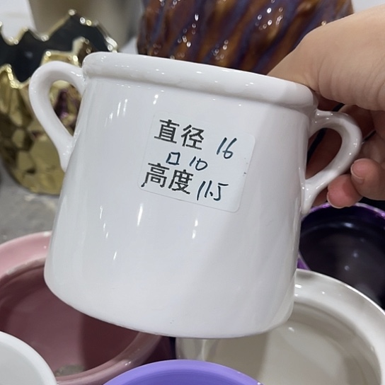 多肉绿植陶瓷花盆9.9包邮，有孔