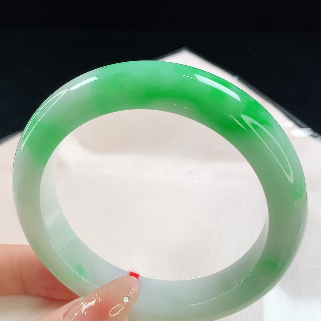 未镶嵌手镯翡翠56.8圈口