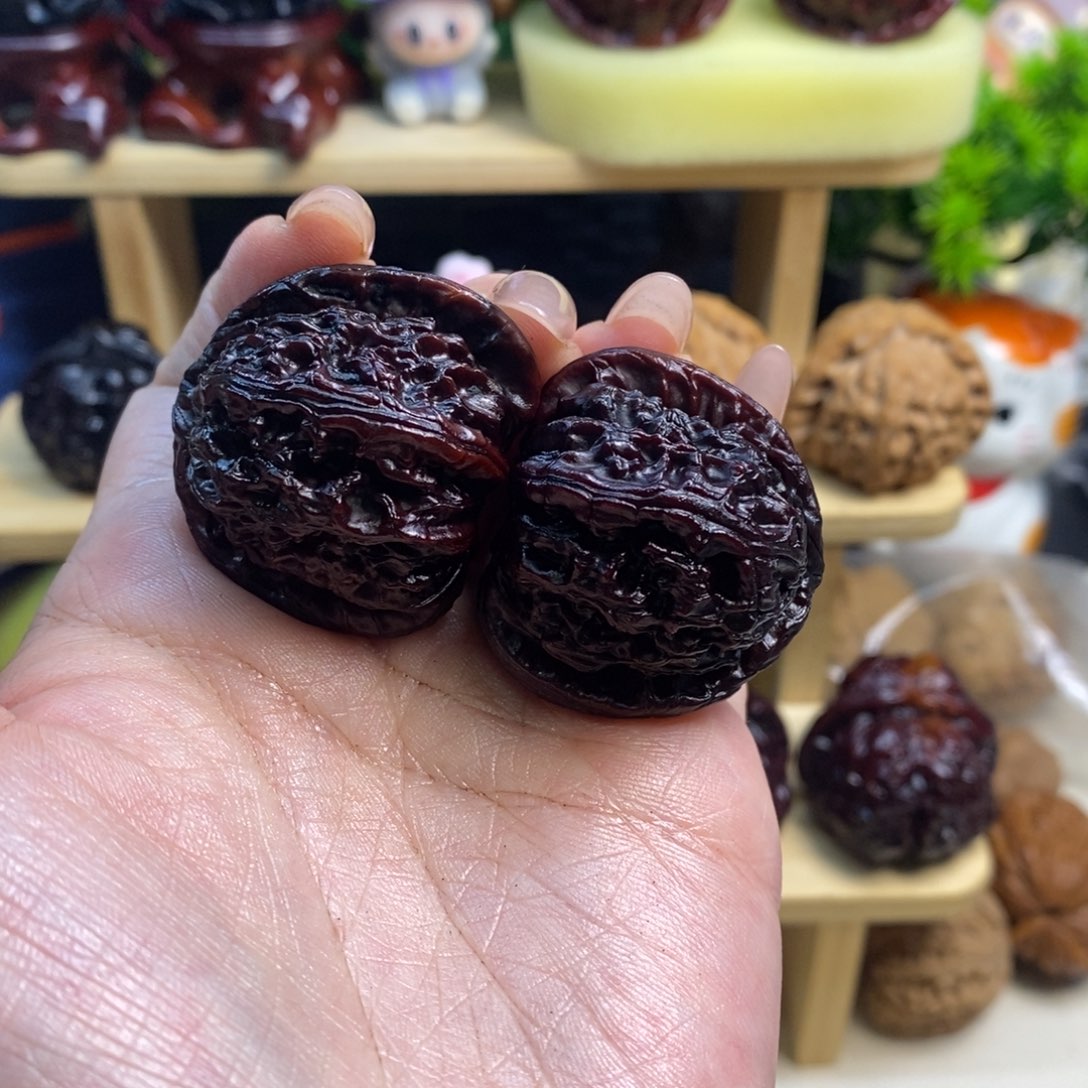 吊坠文玩核桃地闷白狮子37尺