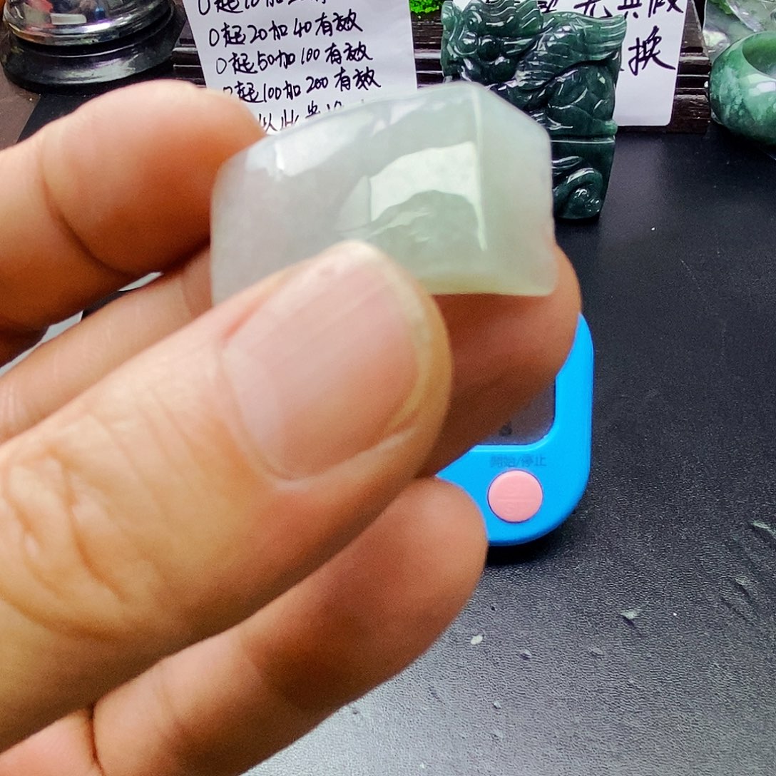 翡翠未镶嵌颈饰翡翠玉石翡翠吊坠