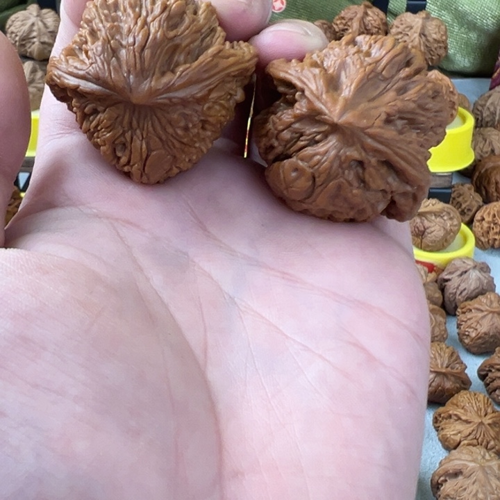 文玩核桃吊坠39尺全品无修麦穗虎头蛇头