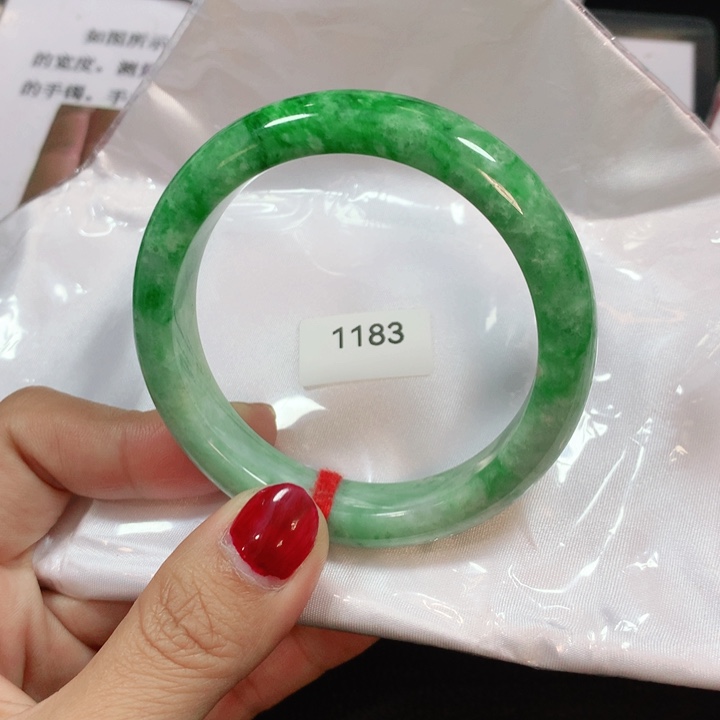 翡翠手镯未镶嵌小**~天然翡翠手镯02