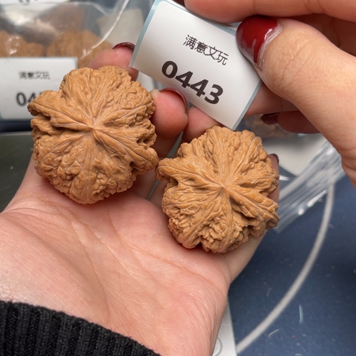文玩核桃把件粗筋45