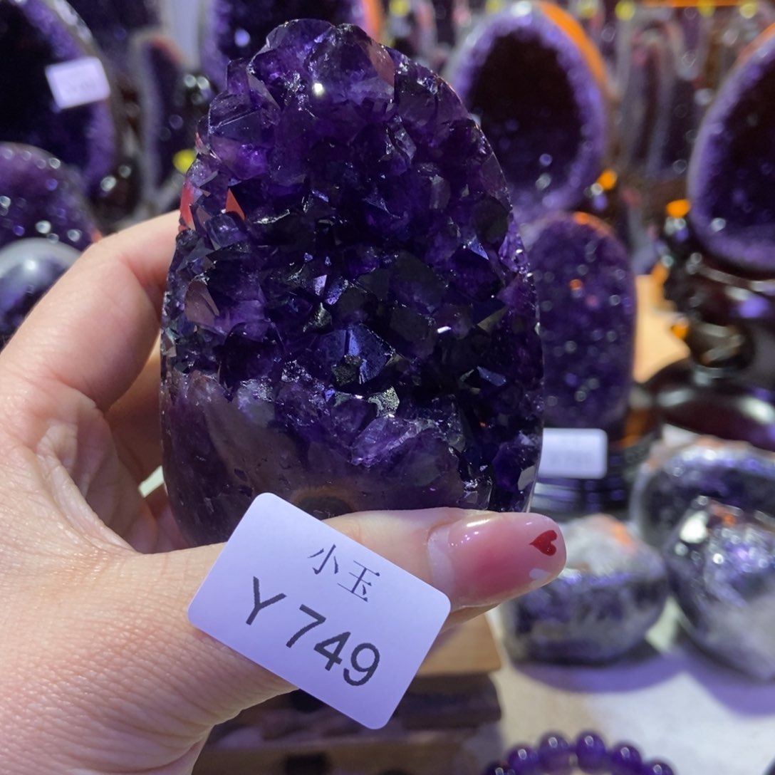 水晶摆件未镶嵌摆件