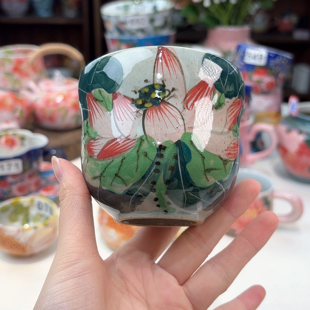 瓷片兔兔好可爱呀打