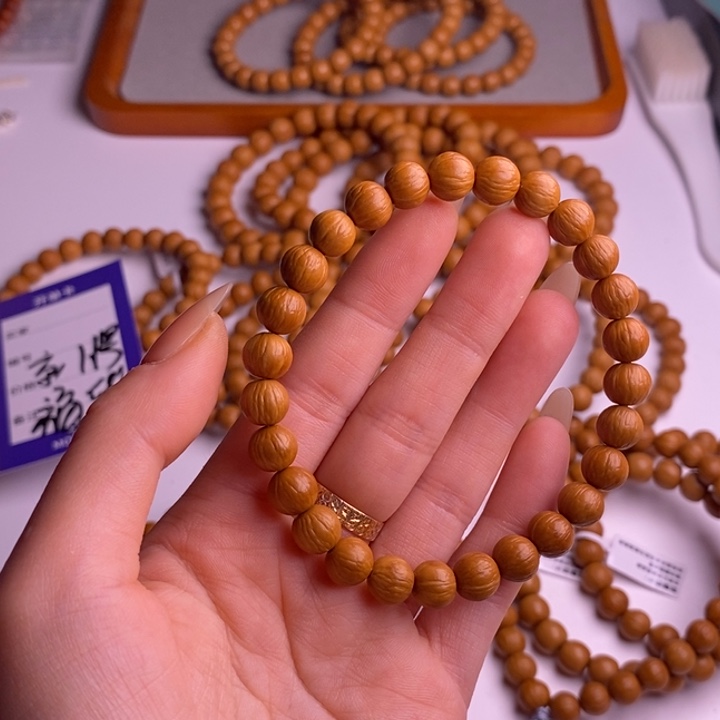 吕***康手串猴头核桃聚宝盆9➕手串