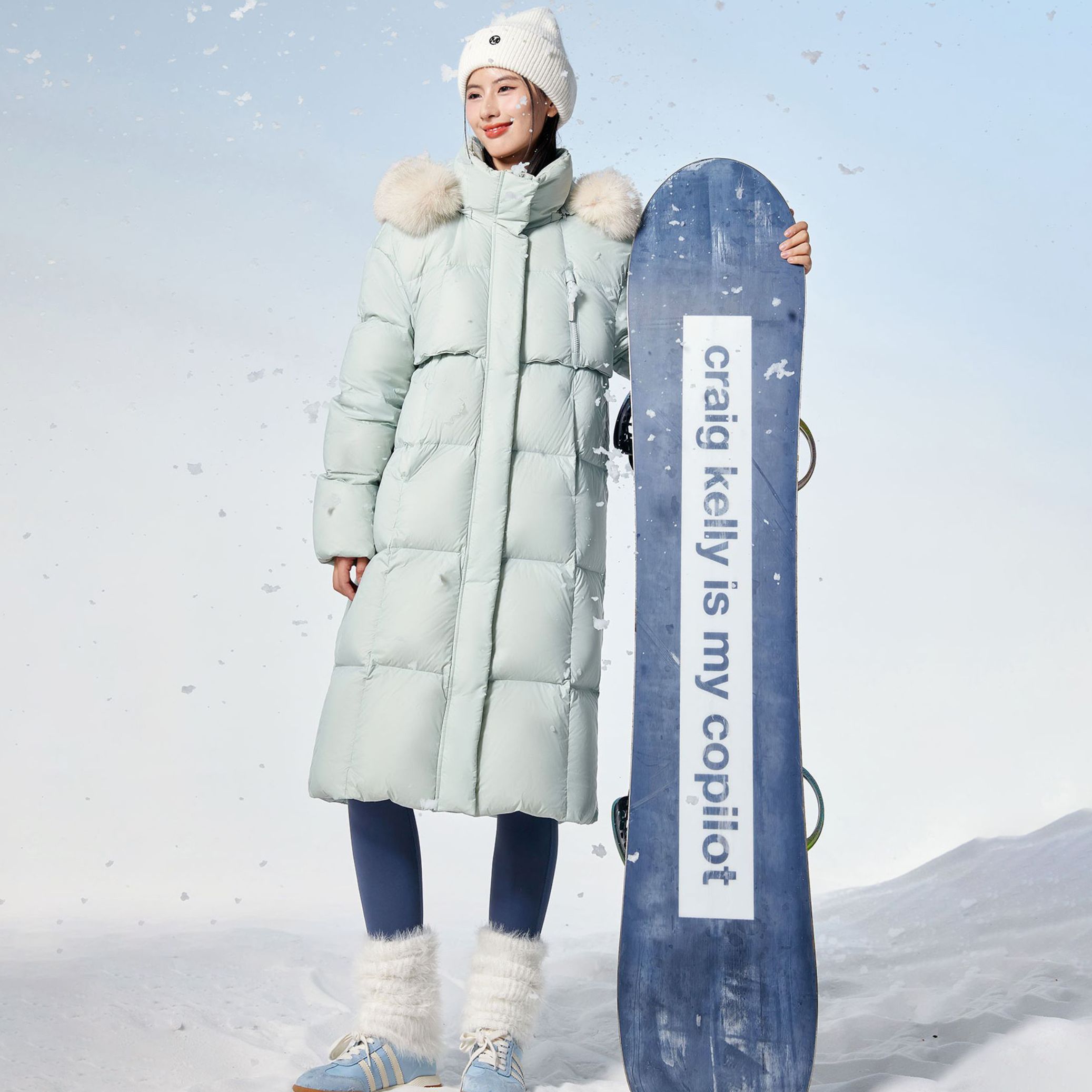 女士羽绒服YR8262