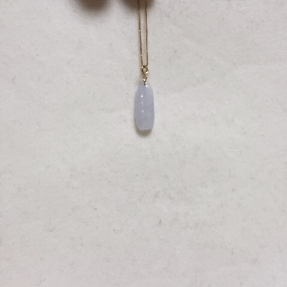 翡翠颈饰18K金镶嵌简单