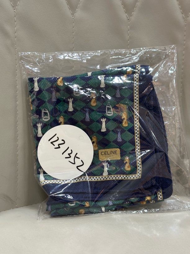 95新 Celine/思琳 夏七中古/Celine丝巾/1231352