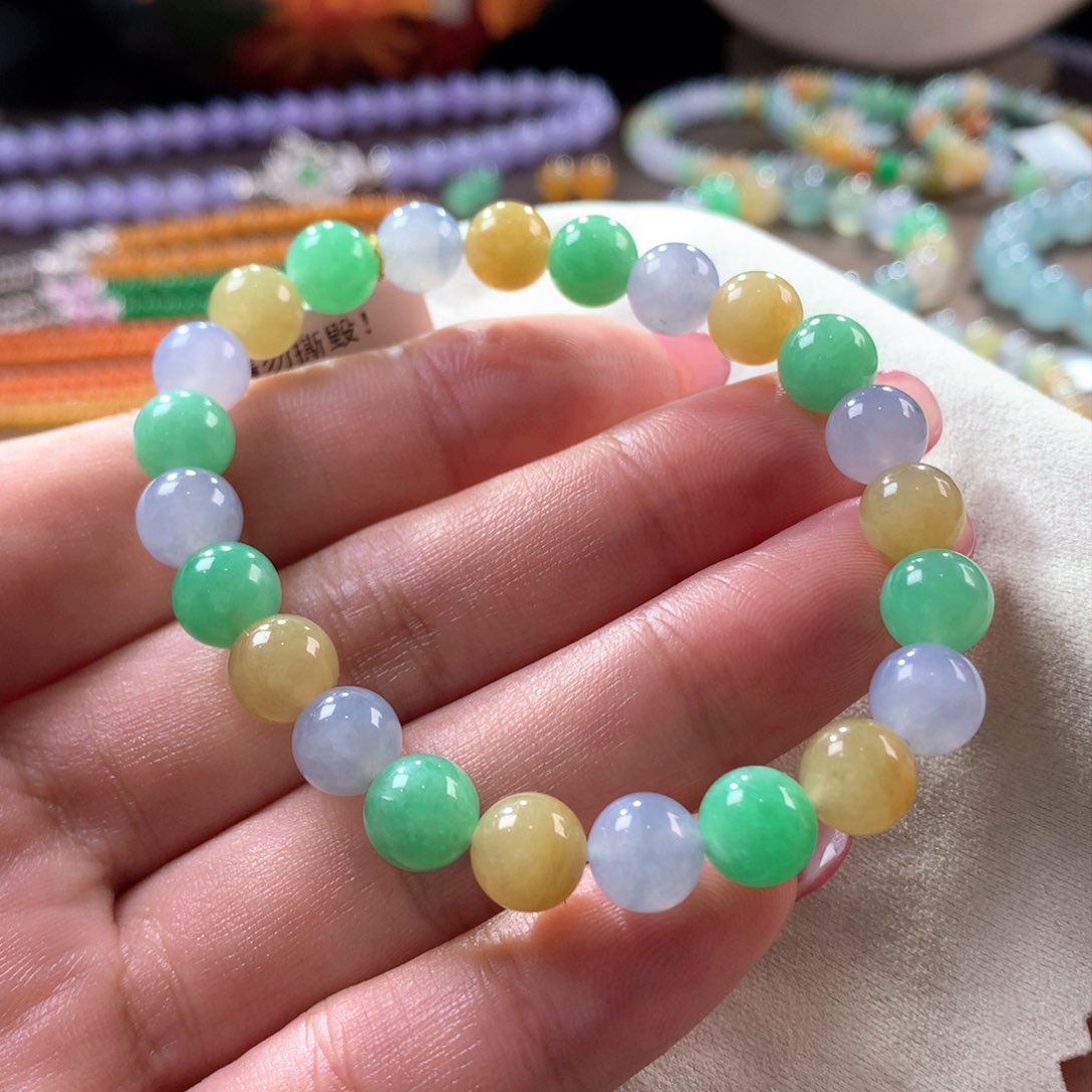 翡翠颈饰未镶嵌翡翠三彩福禄卡7+