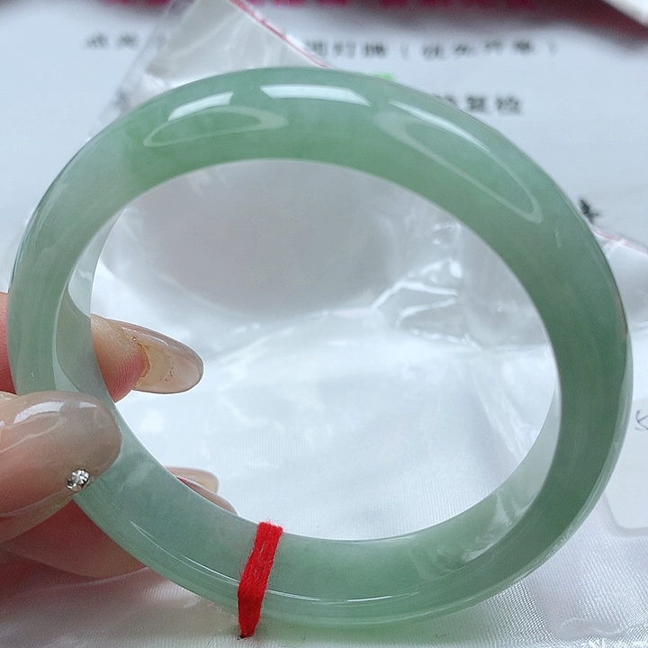 翡翠手镯未镶嵌缅甸天然A货翡翠