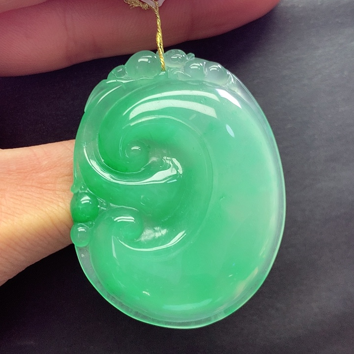 石英质玉未镶嵌颈饰