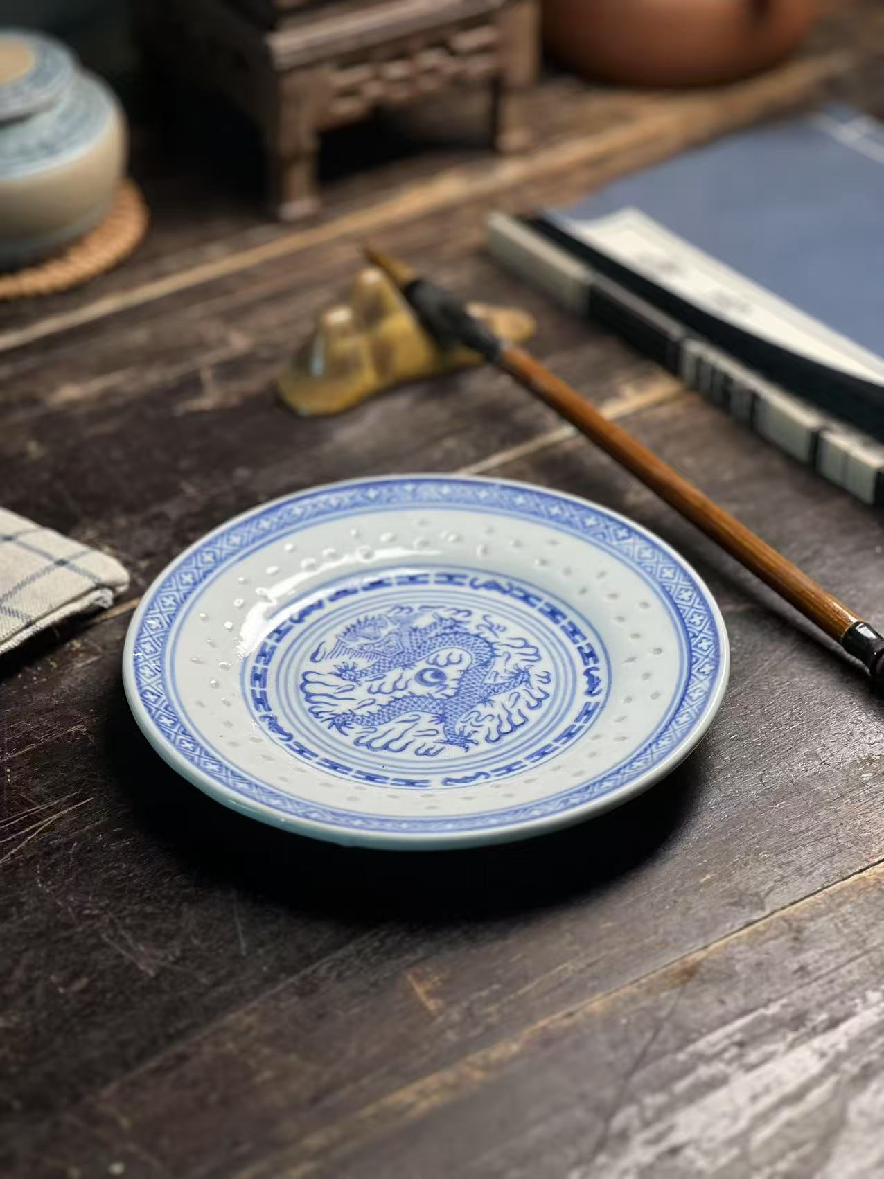 回馈粉丝价厂货青花玲珑15cm龙芯平盘釉下彩煤窑吐骨碟点心盘壶承