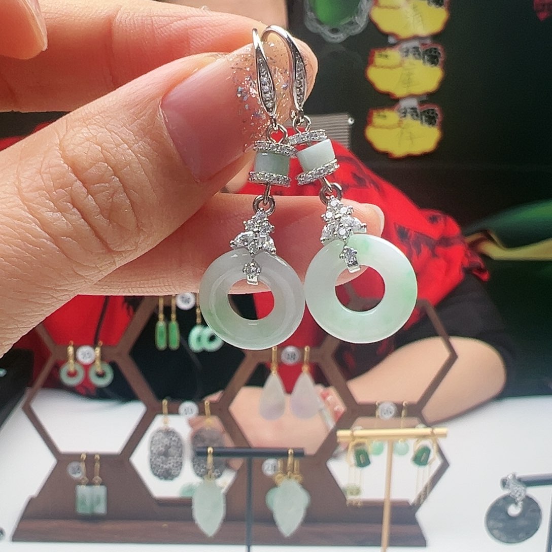 翡翠耳饰银S925镶嵌天然翡翠