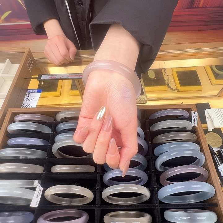 合金手镯石英质玉