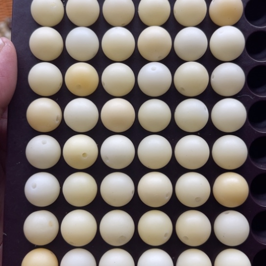 白玉菩提吊坠14奶黄圆珠60颗