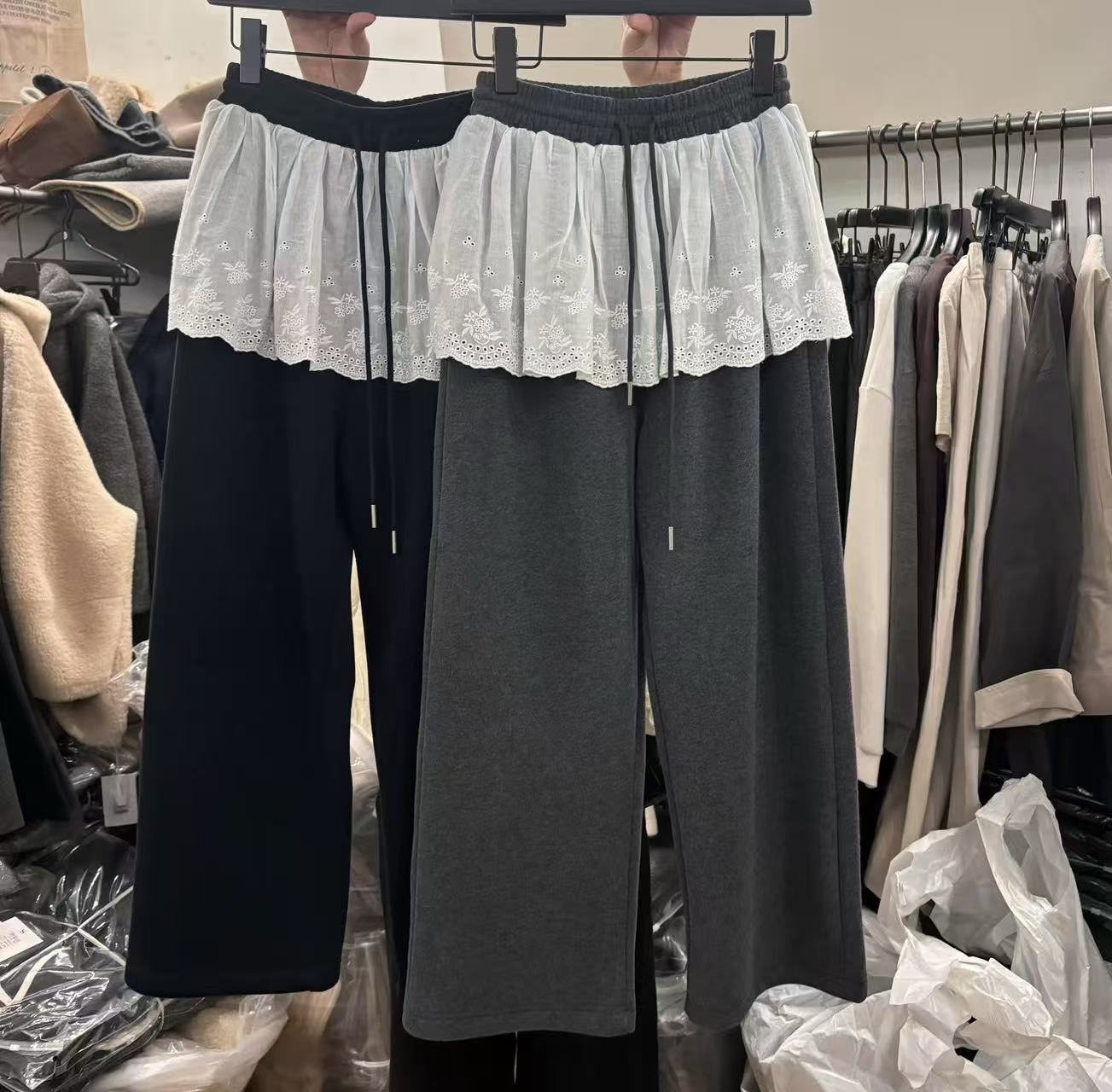 R.W纱纱屁帘加绒直筒微喇裤