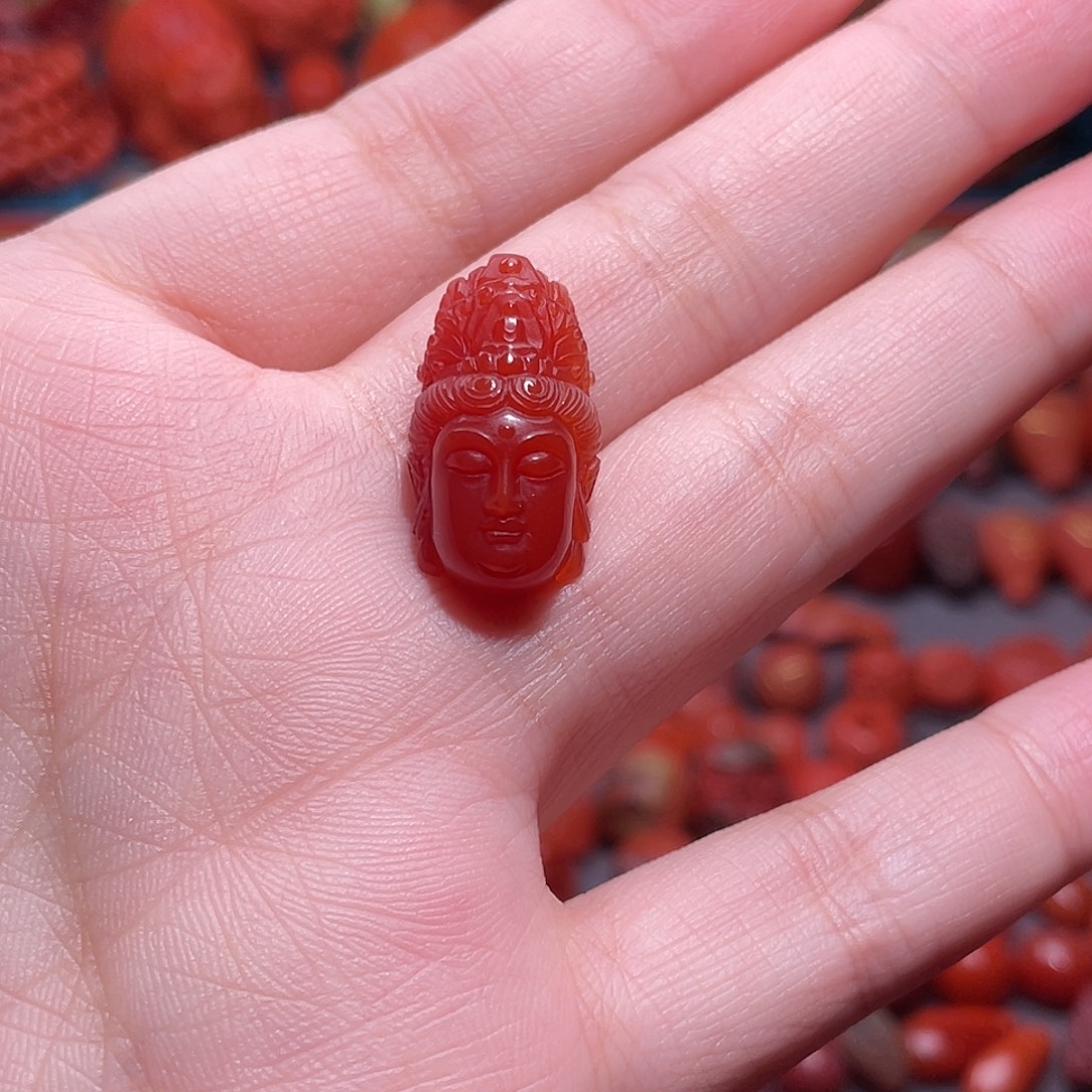 沁***愿南红玛瑙未镶嵌配饰