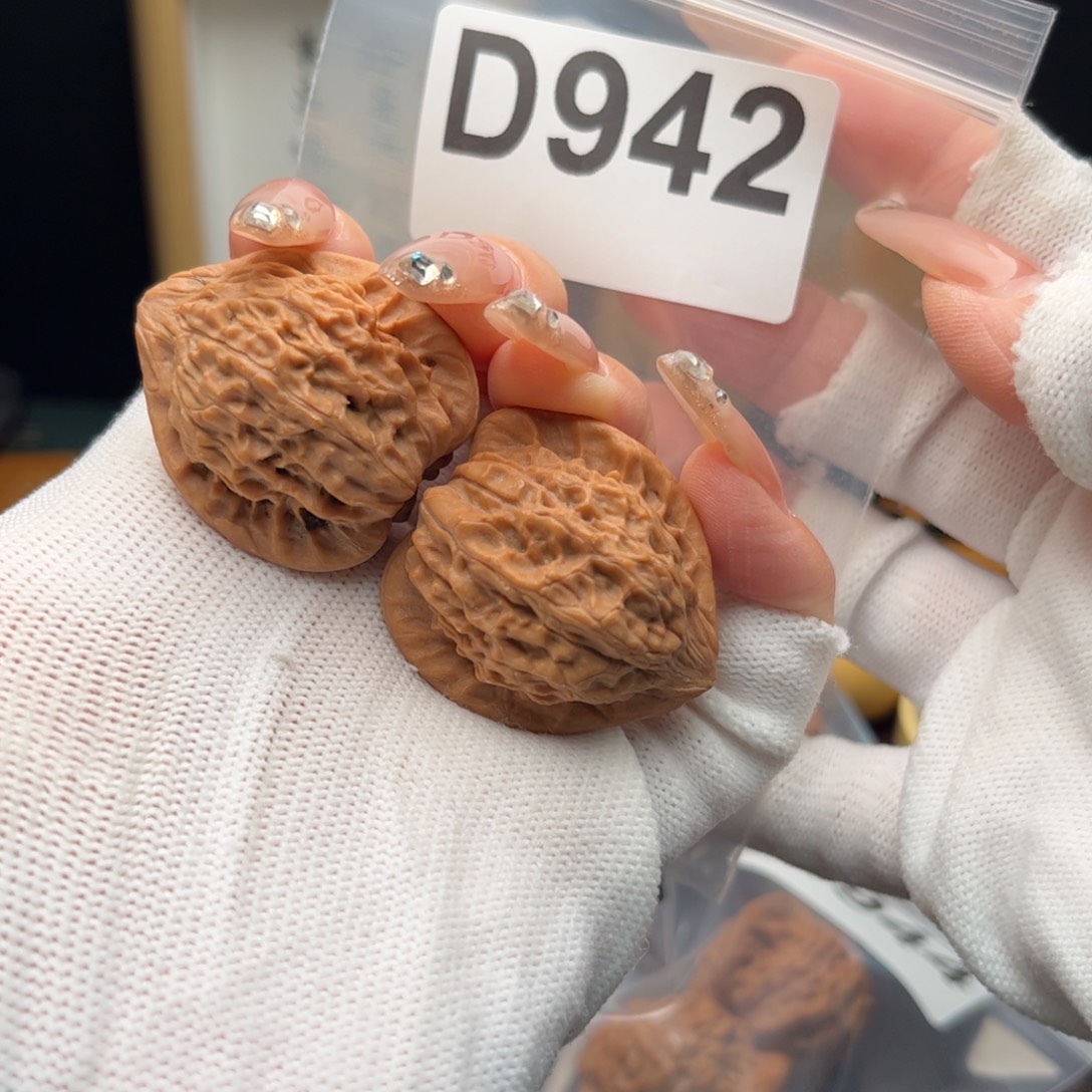 文玩核桃把件32七步沟d942