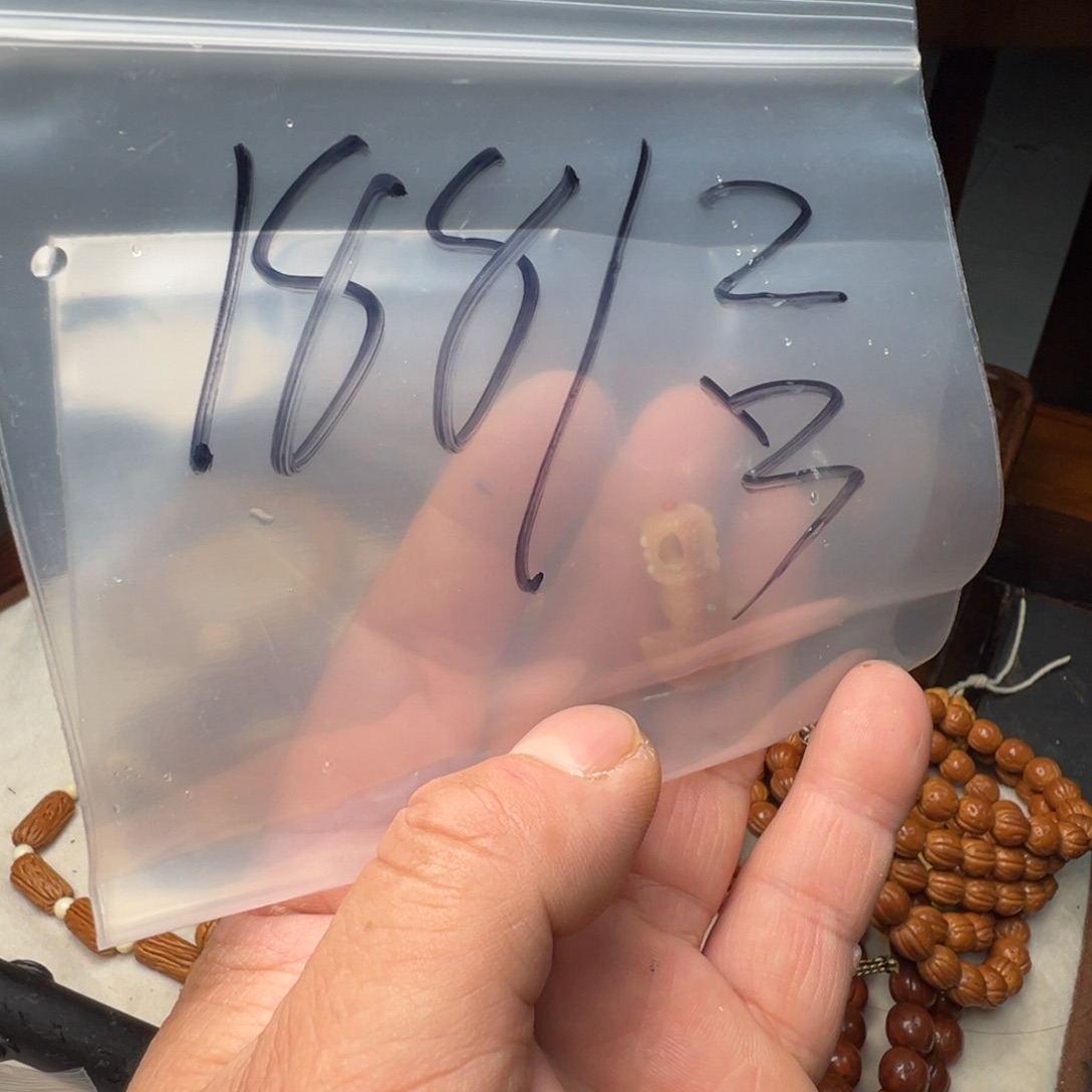 一***机单钢圈双层纱涤纶60CM以上手工雕刻