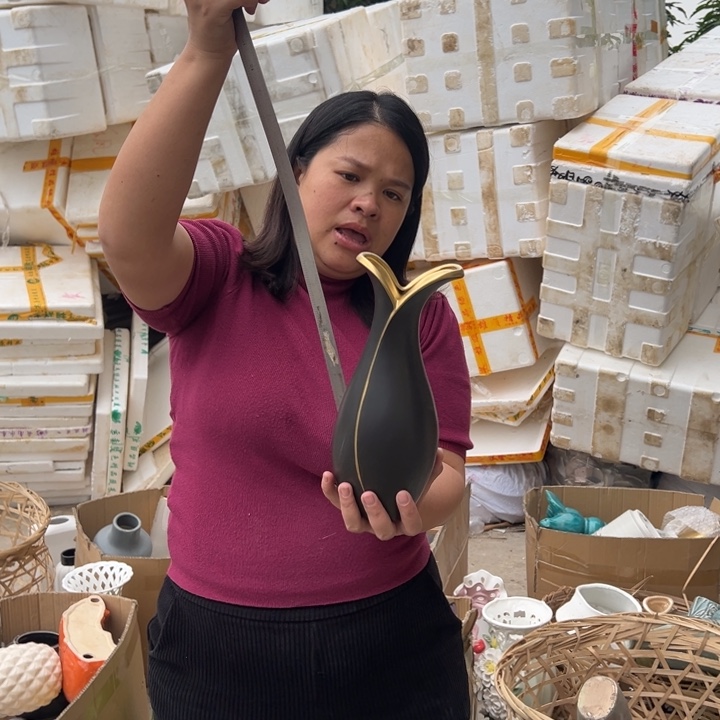 摆件高度27厘米口径5厘米微瑕捡漏