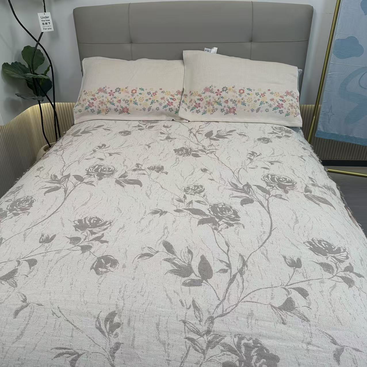 灰玫瑰200*230罗布麻床盖