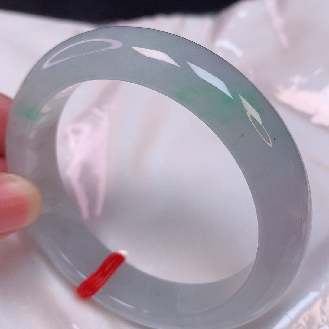 翡翠手镯未镶嵌55+ 翡翠手镯