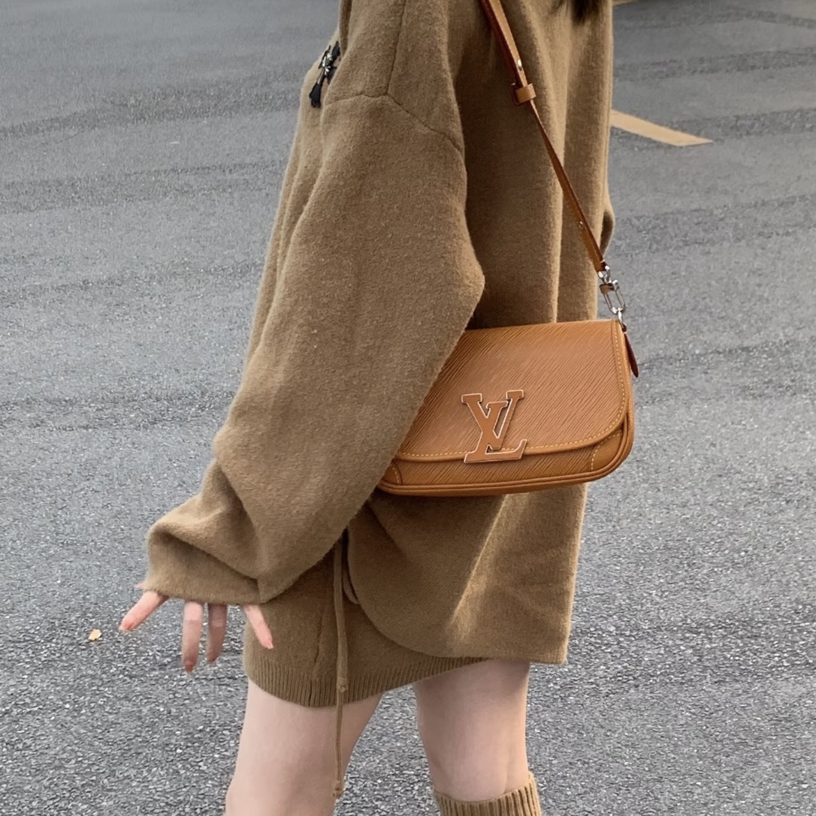99新 LouisVuitton/路易威登 尾款 原7999【娇】法棍包 焦糖色 芯片