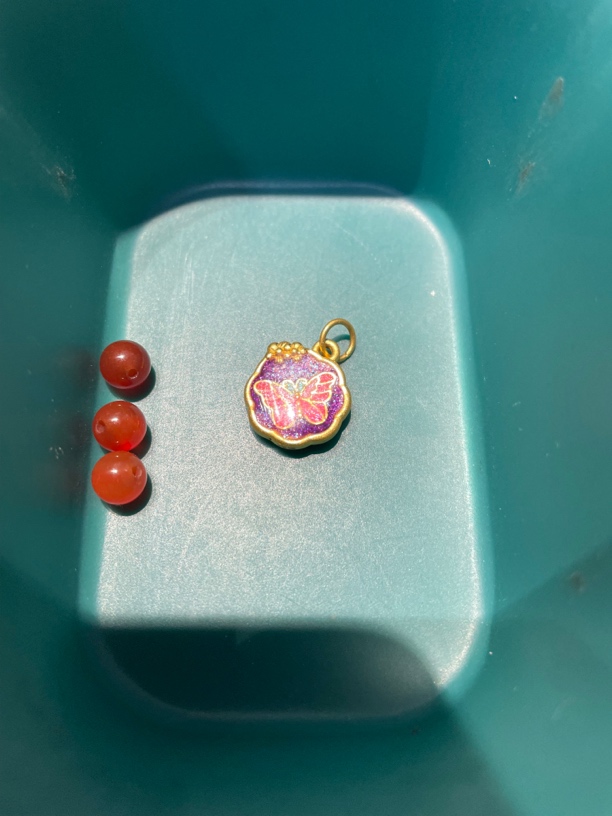                足金a1    加 玛 瑙