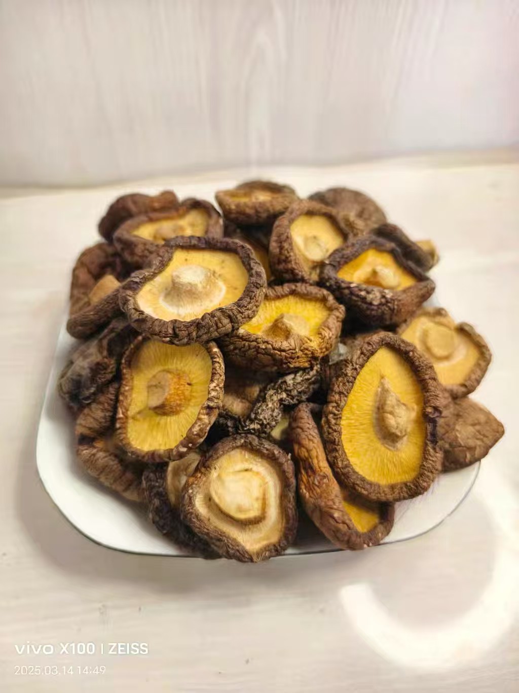 干货农家黑面香菇