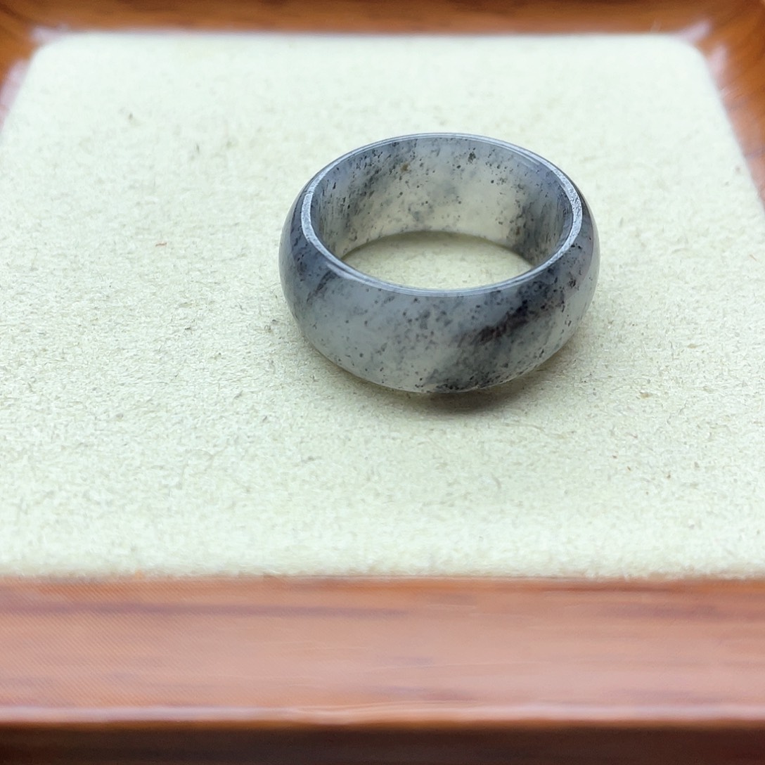 和田玉戒指未镶嵌青花轮胎19号