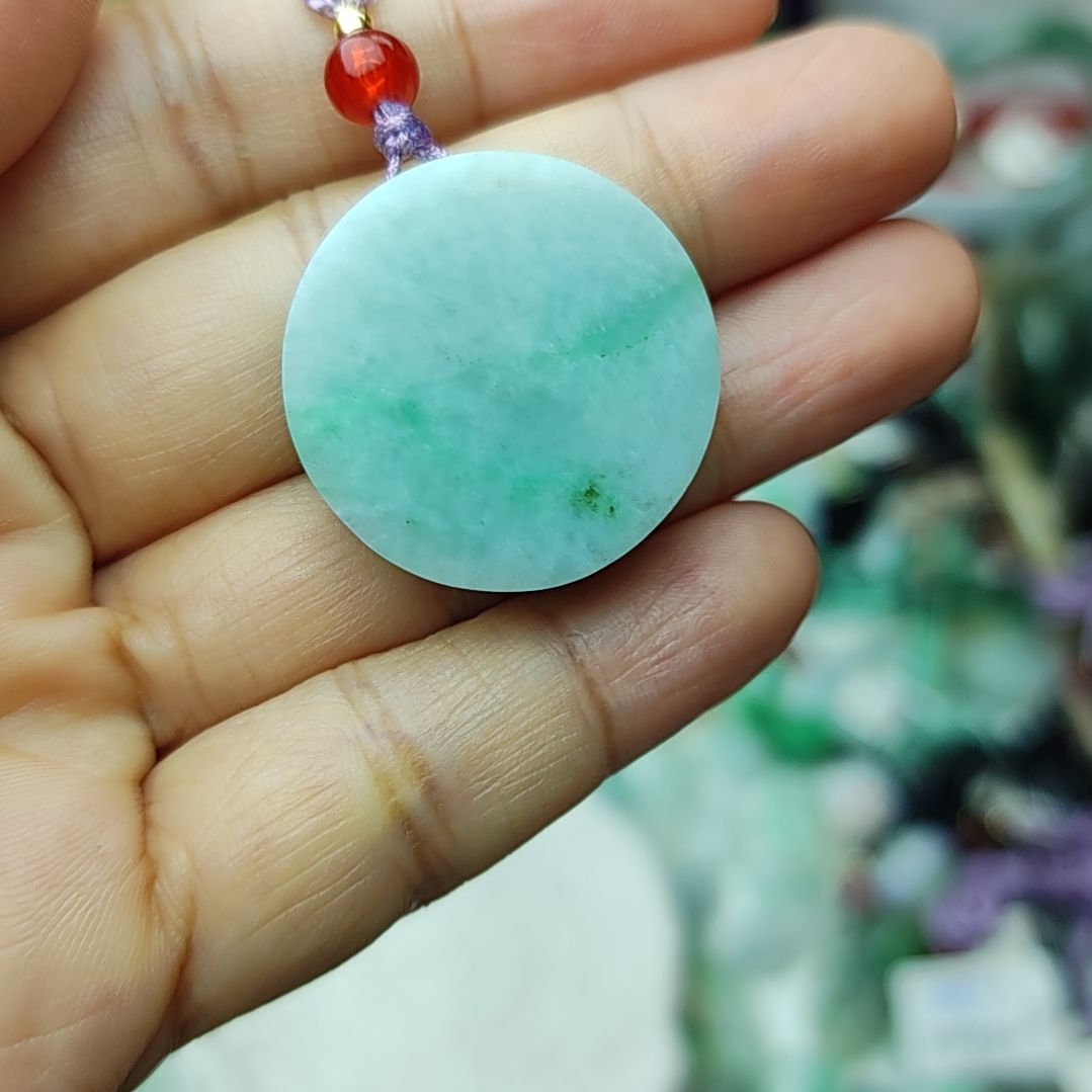 翡翠未镶嵌颈饰11  