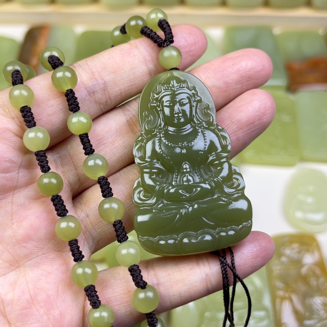 新疆昆仑山料观音