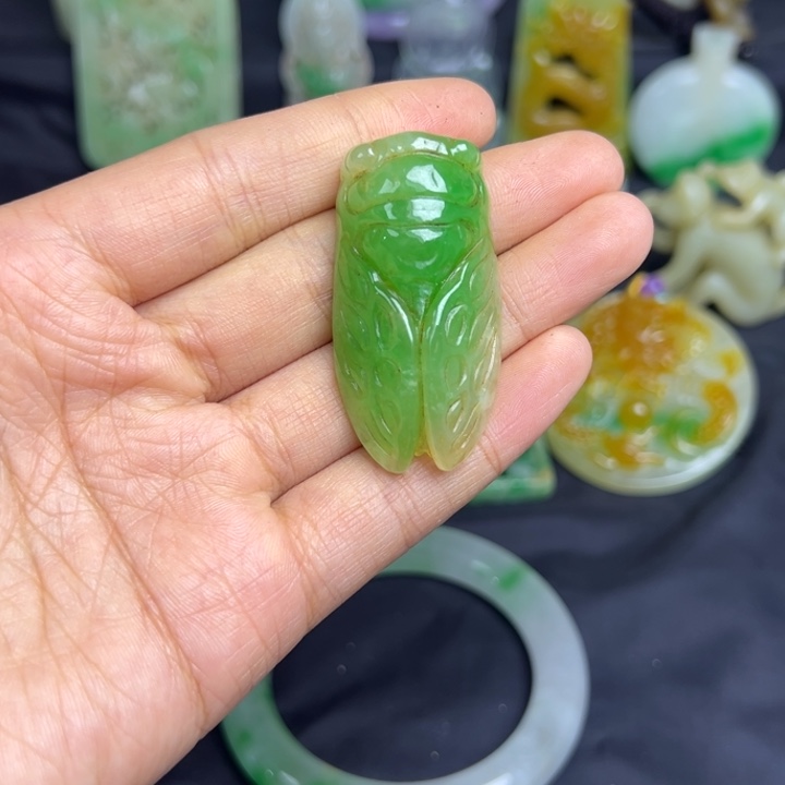 滴血莲花菩提吊坠