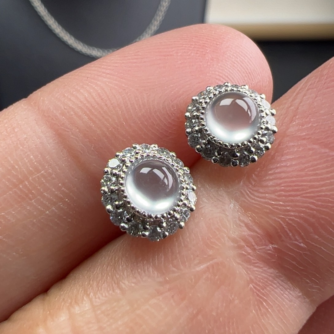 翡翠18K金镶嵌耳饰蛋面4.6