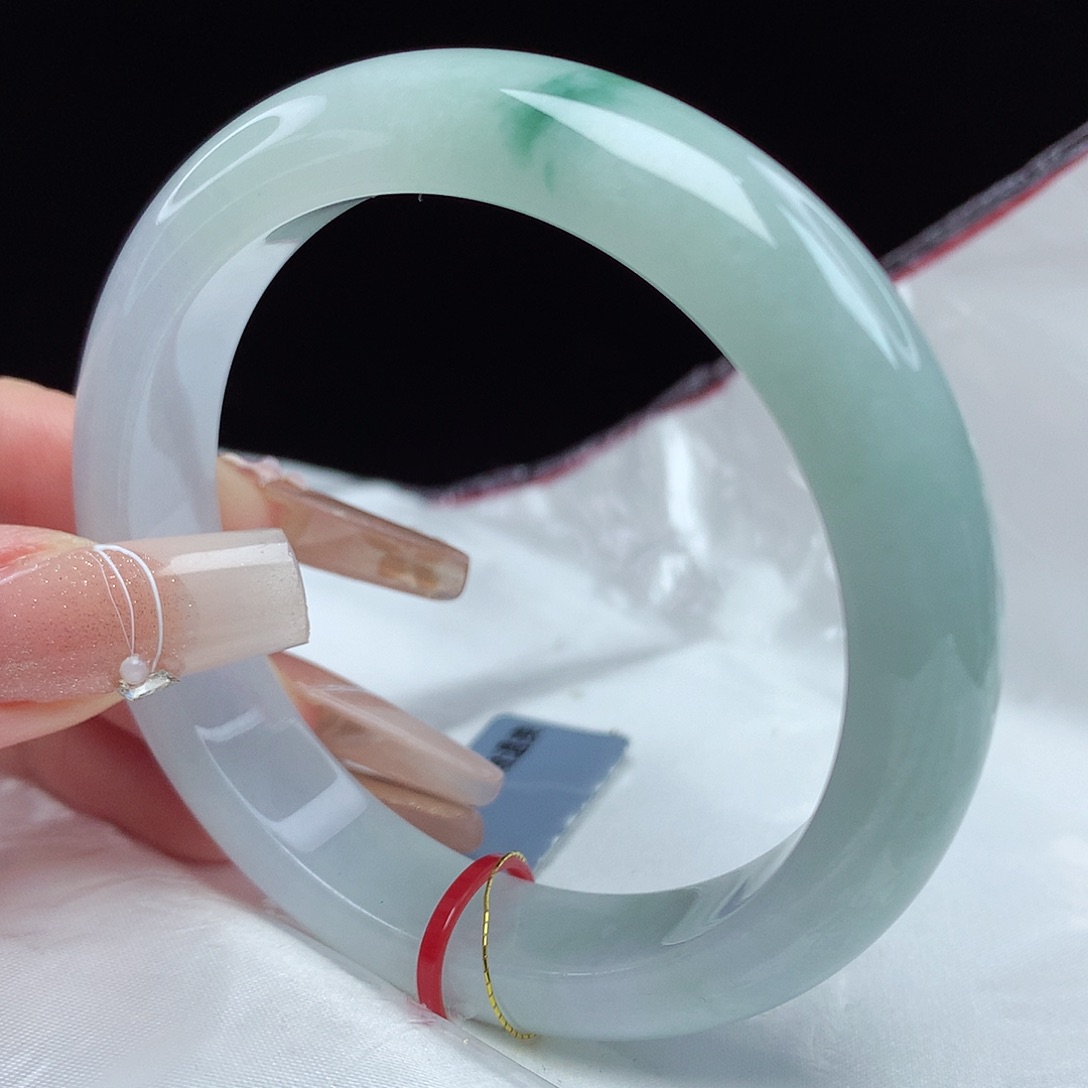 翡翠手镯未镶嵌53圈4057