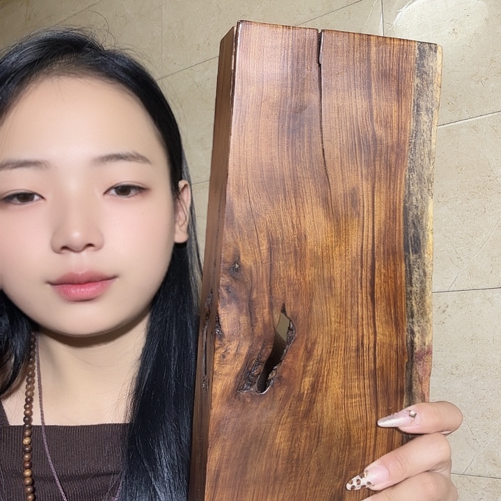 大叶紫檀（黑酸枝木类）