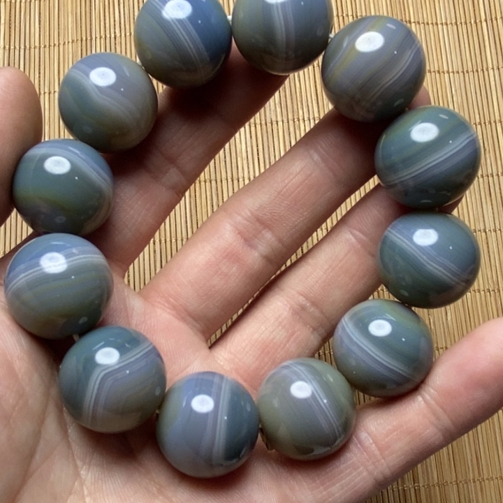 玛瑙/玉髓珠宝奇石未镶嵌折****疼