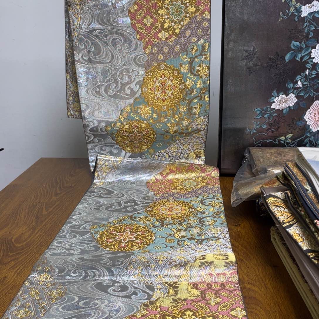 织绣织锦技艺高超的